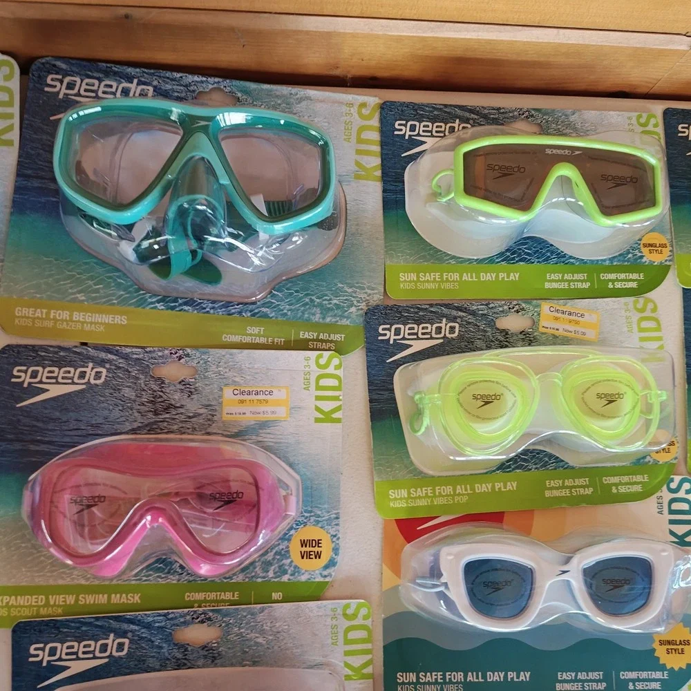 Lot of 22 Sealed Speedo Kids Goggles Sz 3-6 Favors Birthday No Duplicates‎ B3